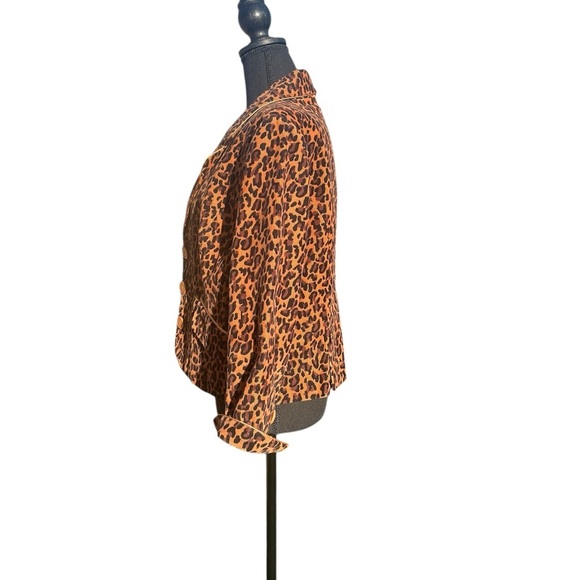 Women’s crop leopard print jacket. Size 16 by Metro Style. Curduroy - Picture 3 of 7